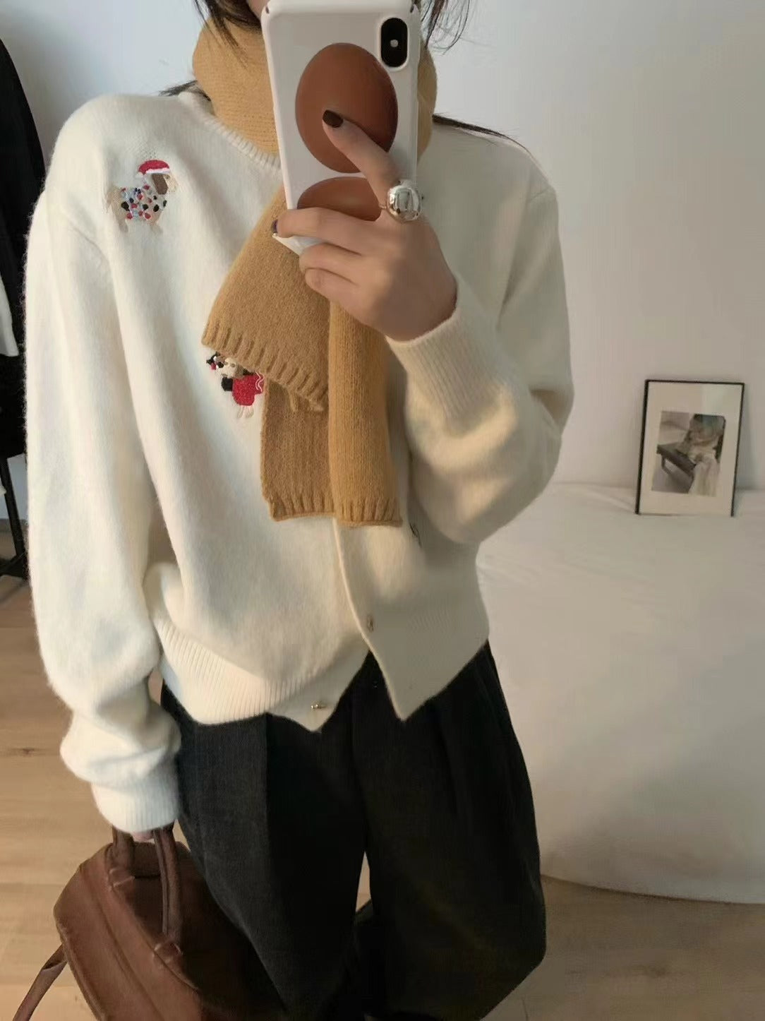 Women's Retro Embroidery Red Puppy Knitted Sweater