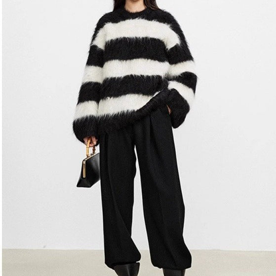 Women's Casual Round Neck Striped Artificial Mink Fur Sweater