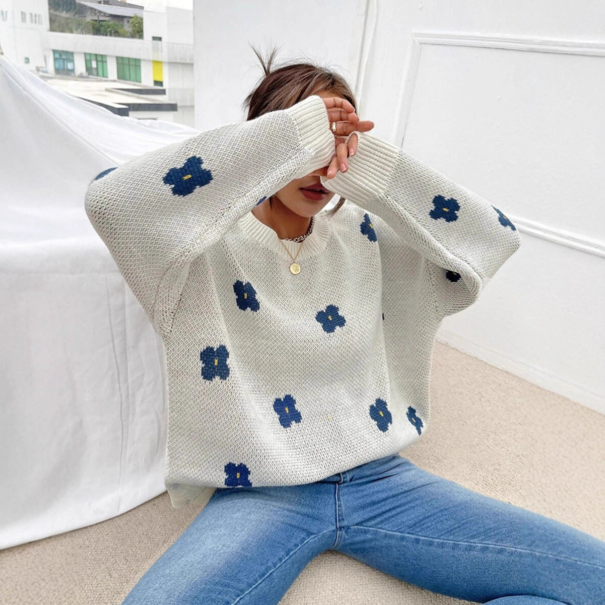 New Loose Round Neck Pullover Brocade Sweater
